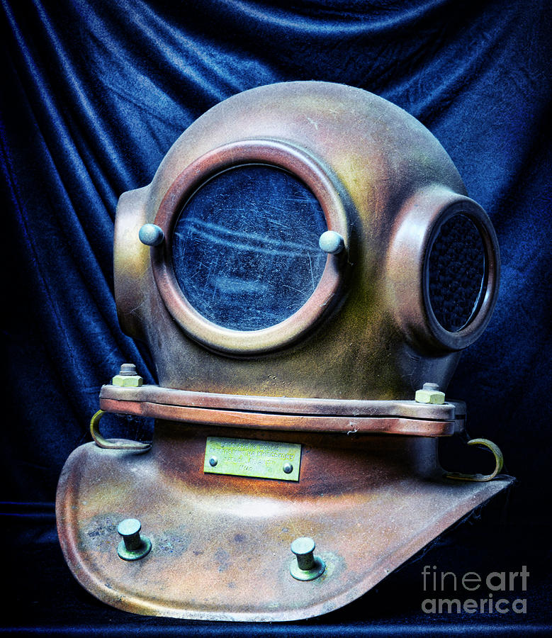 Deep Sea Dive Helmet Photograph by Paul Ward