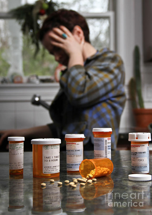 Depression And Addiction Photograph by Photo Researchers, Inc.