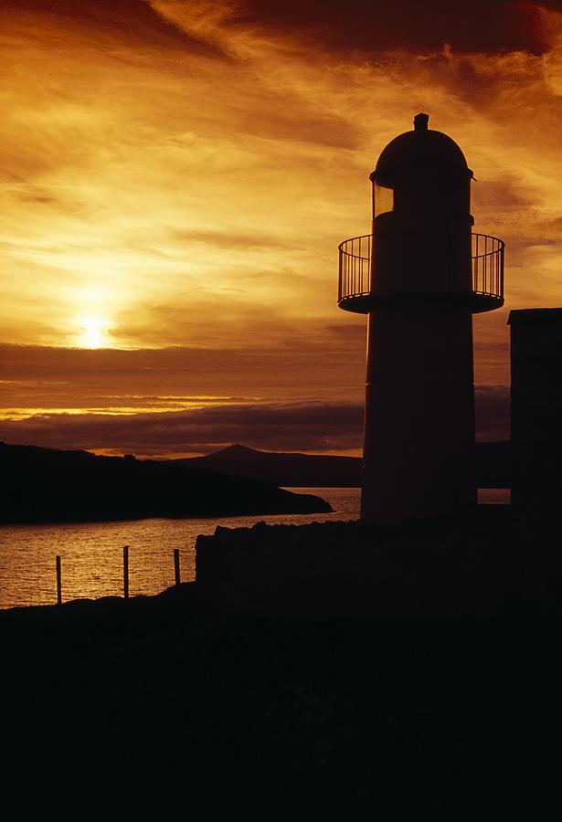 Sunset Photograph - Dingle Lighthouse, Dingle Peninsula by Richard Cummins