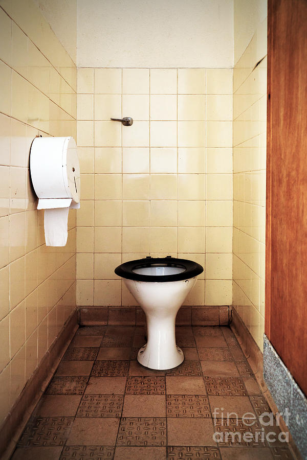 Bowl Photograph - Dirty public toilet by Richard Thomas
