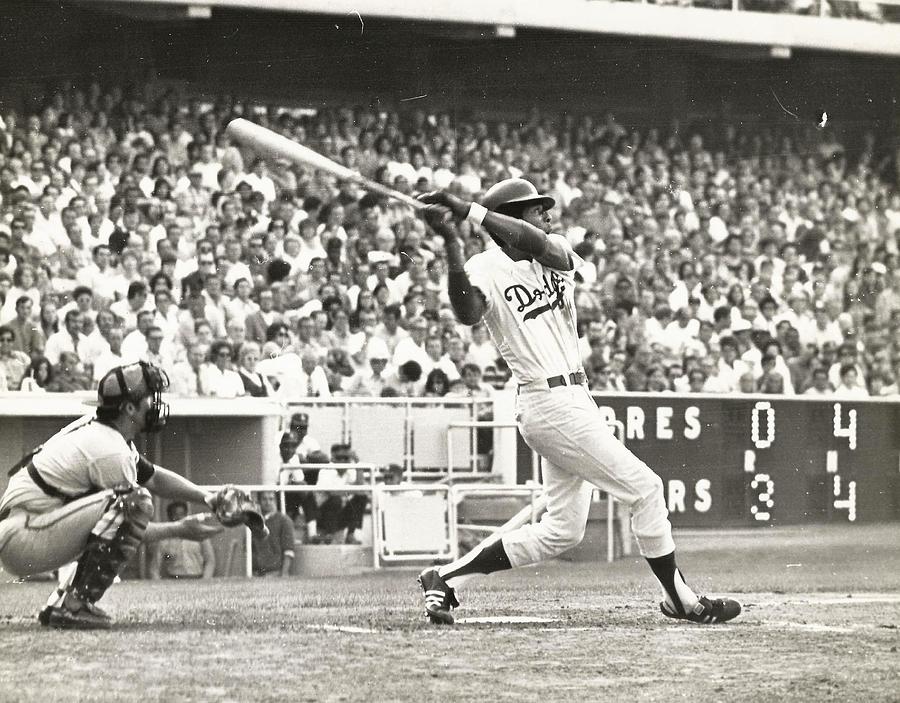 Dodger Willie Davis Batting at Dodger Stadium Photograph by Jamie