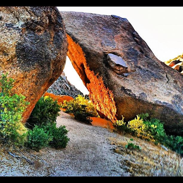 Nature Photograph - Dont Hug The Turns. Big Rocks On East by John Schultz