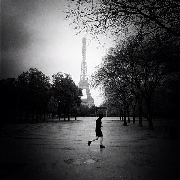 Paris Photograph - Dont Let The Rain Stop You by Robbert Ter Weijden