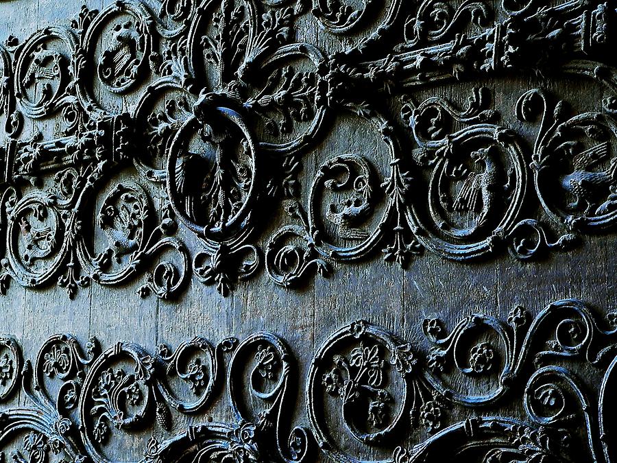 Doorway Adornments Photograph by Eric Tressler