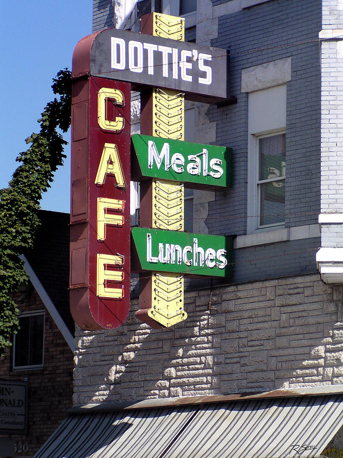 Dotties Cafe Photograph by Rod Seel
