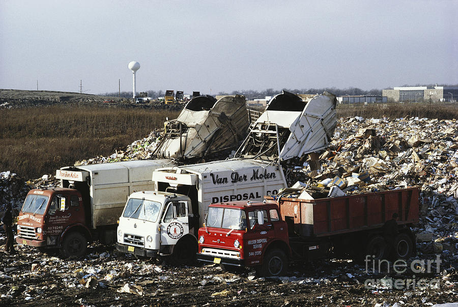 Dumping Garbage In Landfill Photograph by Roger A. Clark
