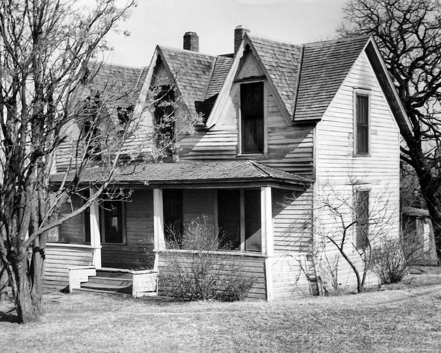 Politician Photograph - Dwight Eisenhower Birthplace. The by Everett