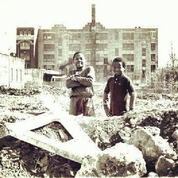 Early 80s. South Bronx. Not My Photo Photograph by Radiofreebronx Rox