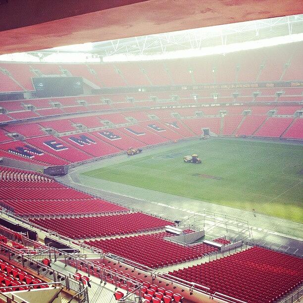 London Photograph - Early Morning View. Wembley #awesome by Mohsen Khan   Alexander Pathan Yusufzai