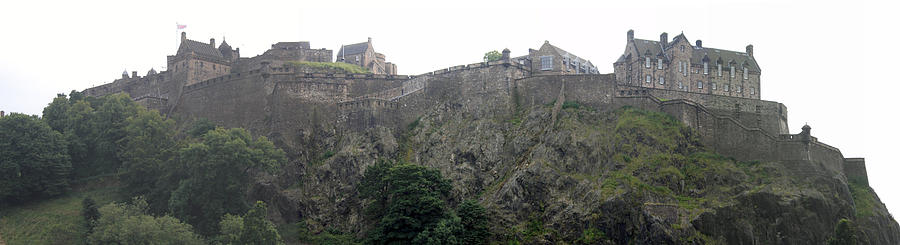 Edinburgh Castle Photograph by David Grant