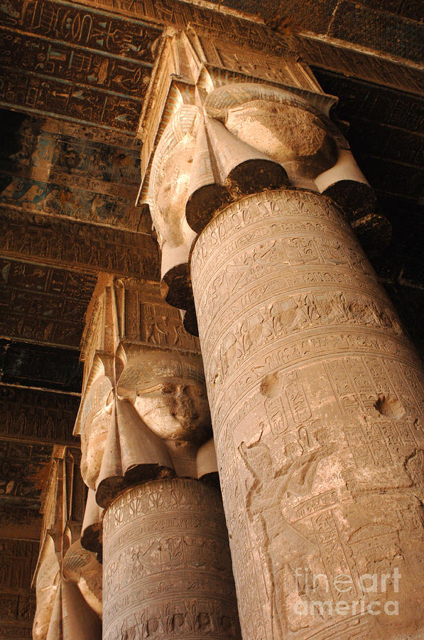 Egypt Temple Of Dendara Photograph by Bob Christopher