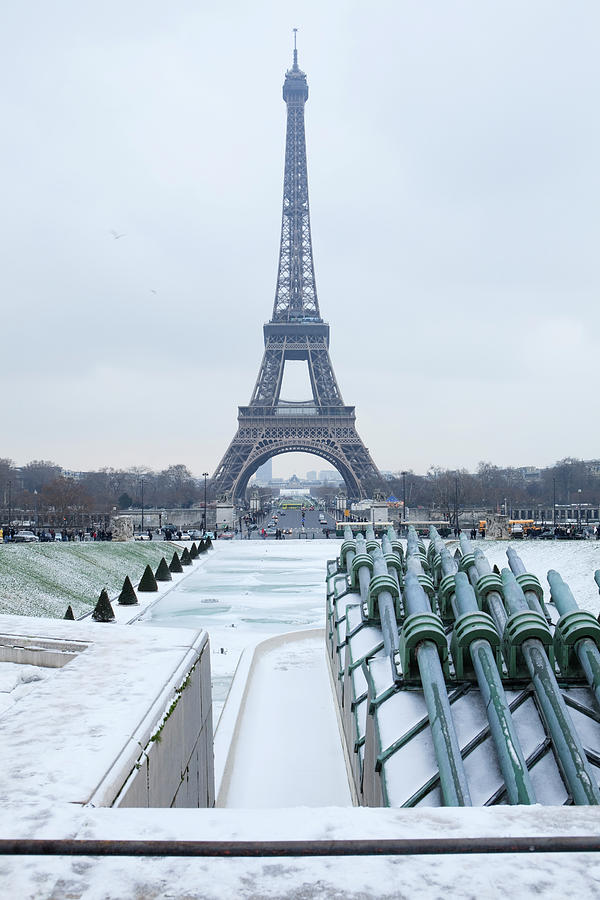 Eiffel Tower In Winter Photograph by Berthold Trenkel