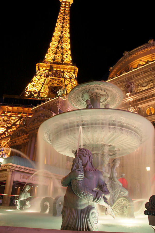 Eiffel Tower Las Vegas Photograph by Joe Myeress