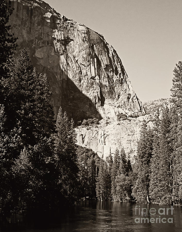 El Capitan Meets the River Photograph by Pam  Holdsworth