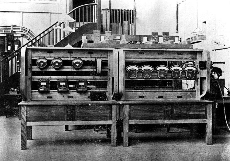 Electrical Testing Station, 1906 Photograph by National Physical