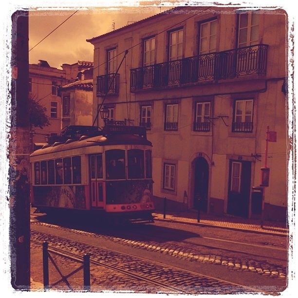 Elevador De Sao Jorge Photograph by Michael Benevides