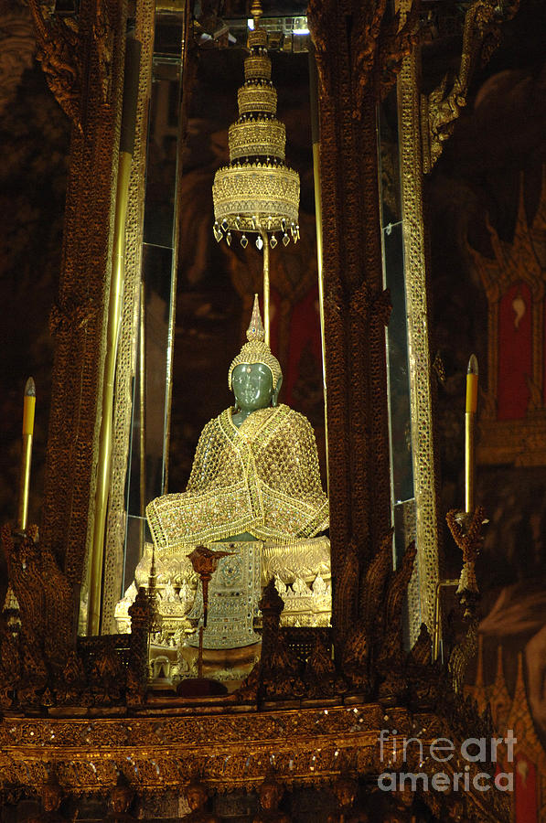 Buddha Photograph - Emerald Buddha Grand Palace by Bob Christopher