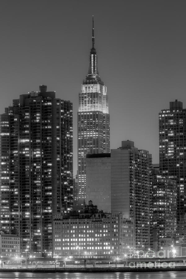 Empire State Building at Twilight II Photograph by Clarence Holmes