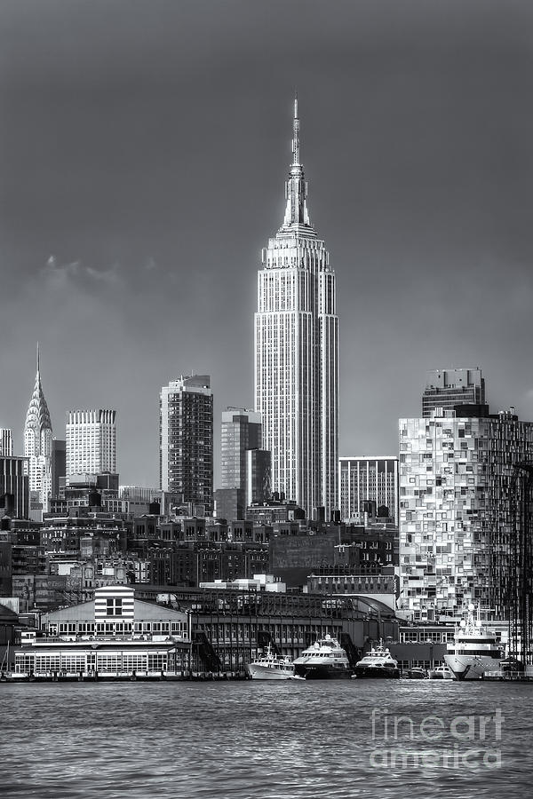 Empire State Building Post Thunderstorm II Photograph by Clarence Holmes