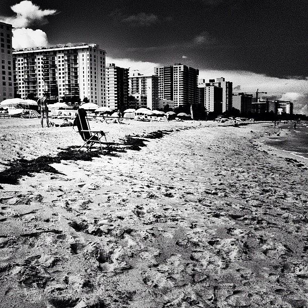 Beach Photograph - ✨empty Chair✨ by Nikos Vosniadis
