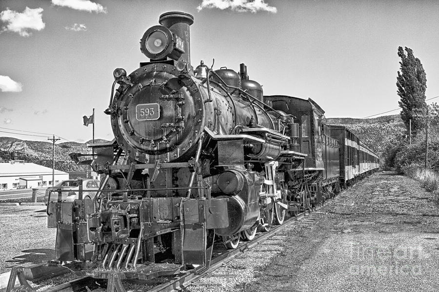 Black And White Photograph - Engine 593 by Eunice Gibb