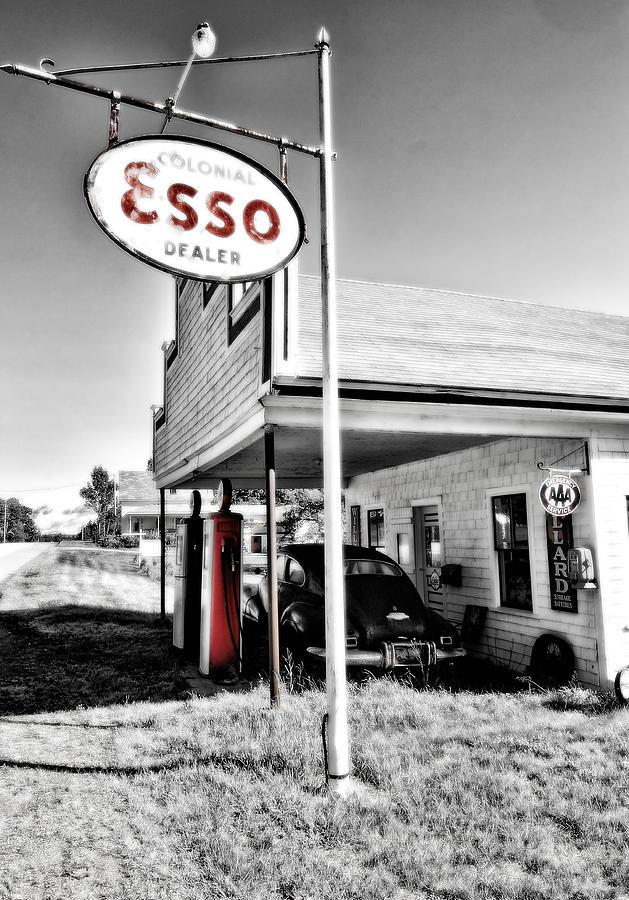 Esso Express Photograph by Chad Tracy - Fine Art America