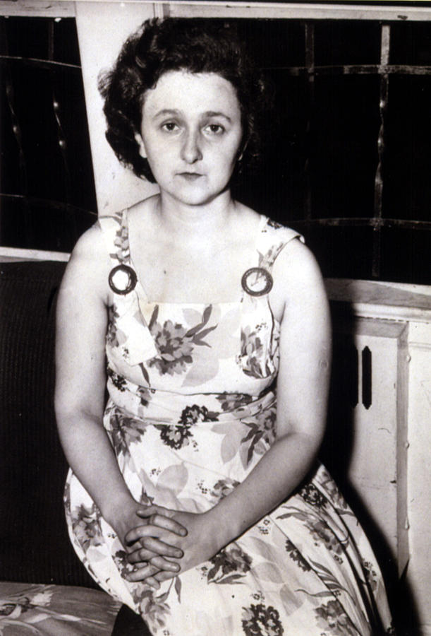 Ethel Rosenberg In 1950 Photograph by Everett - Fine Art America