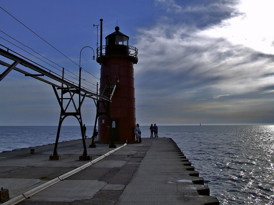 Evening At The South Haven Lighthouse Photograph by Richard Gregurich