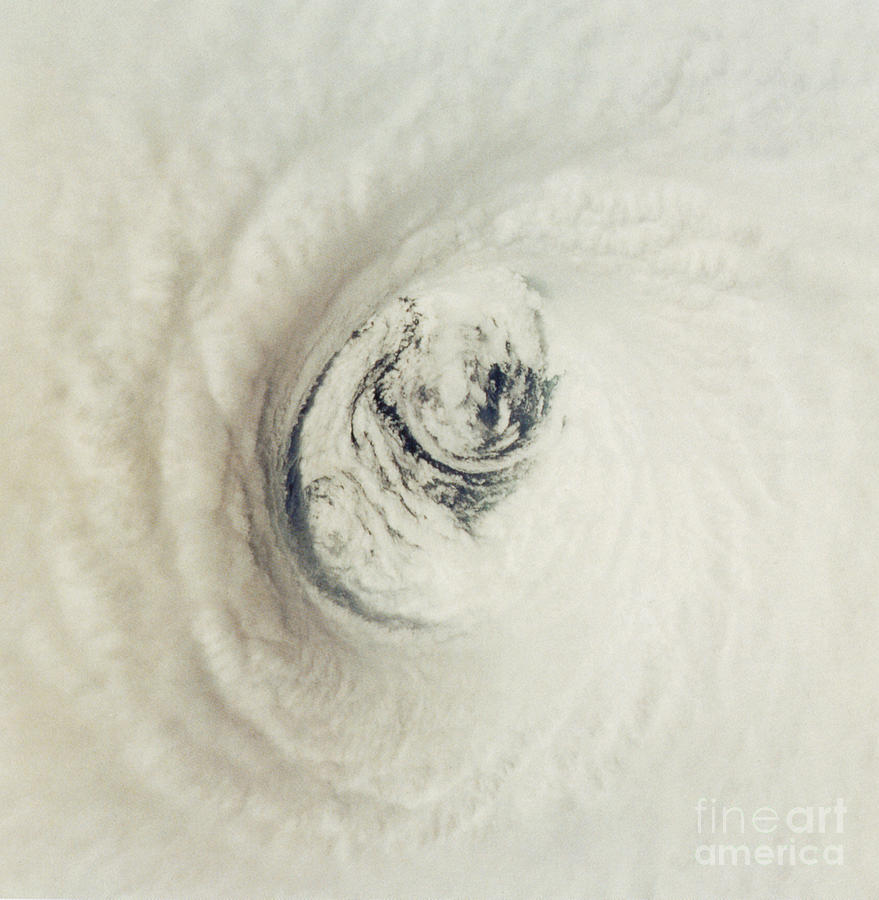 Eye Of Hurricane Emilia Photograph by Science Source