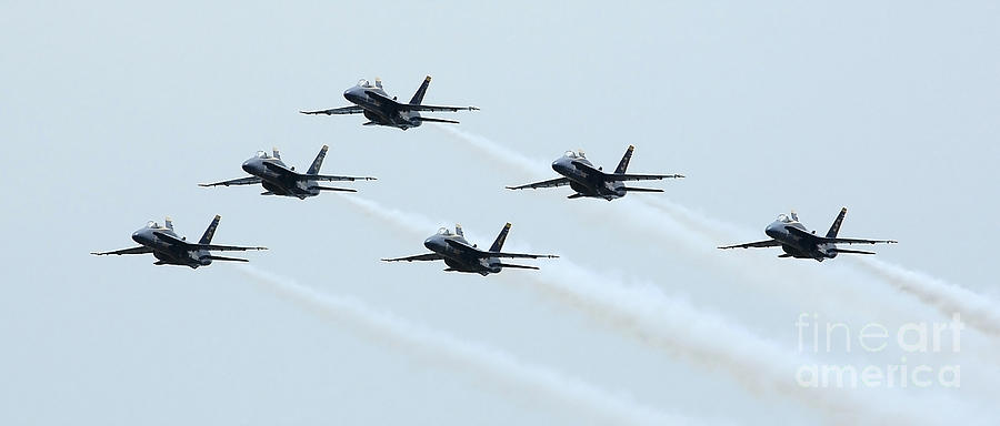 Fa-18a Hornets Fly In A Pyramid Photograph by Stocktrek Images