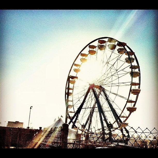Beach Photograph - Ferris Wheel by Temidayo Aderibigbe