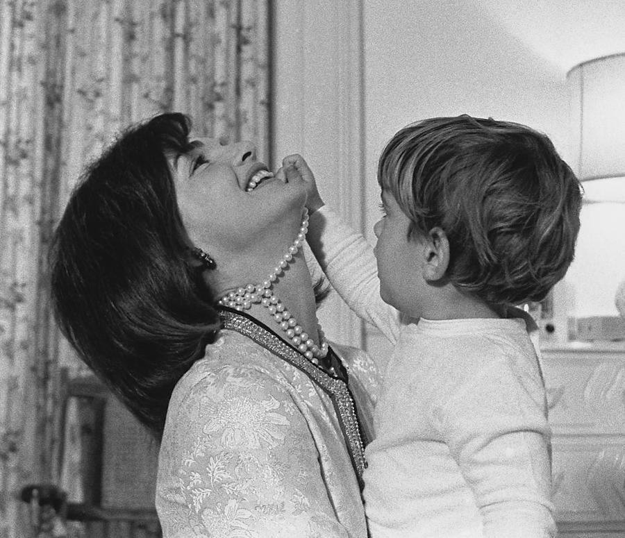 Jewelry Photograph - First Lady Jacqueline Kennedy Laughs by Everett