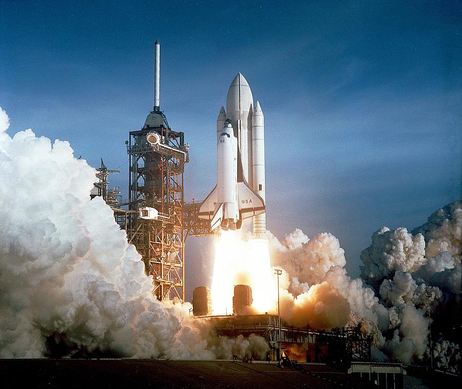 Space Ship Photograph - First Space Shuttle Launch On April 12 by Everett