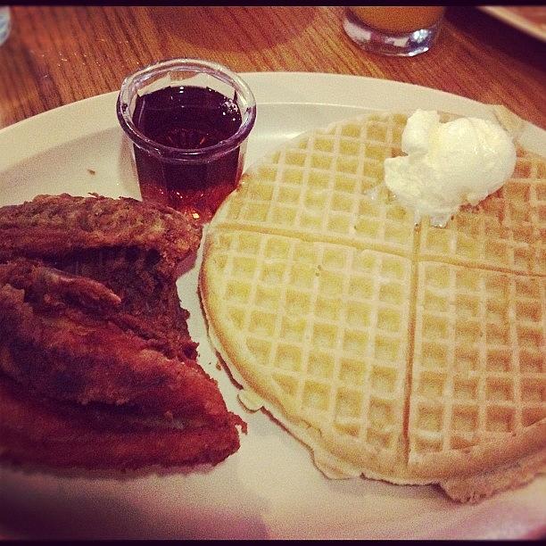 Roscoes Photograph - First Timer At Roscoes! by Lauren Laddusaw