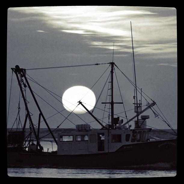 Black And White Photograph - Fishing Sunrise In BW by Justin Connor