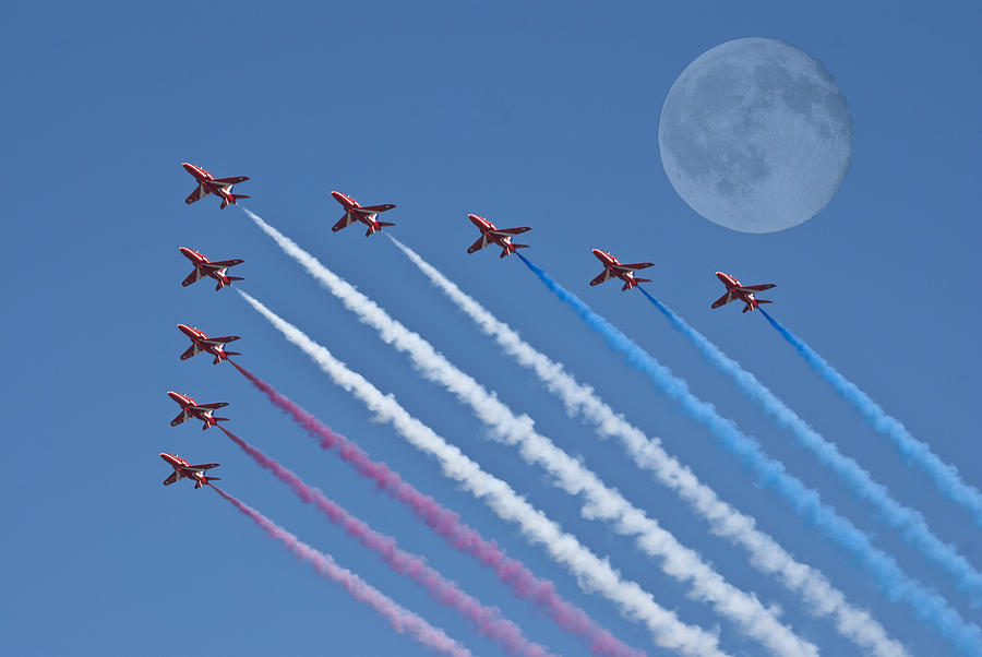 Fly Me To The Moon Photograph by Steve Purnell