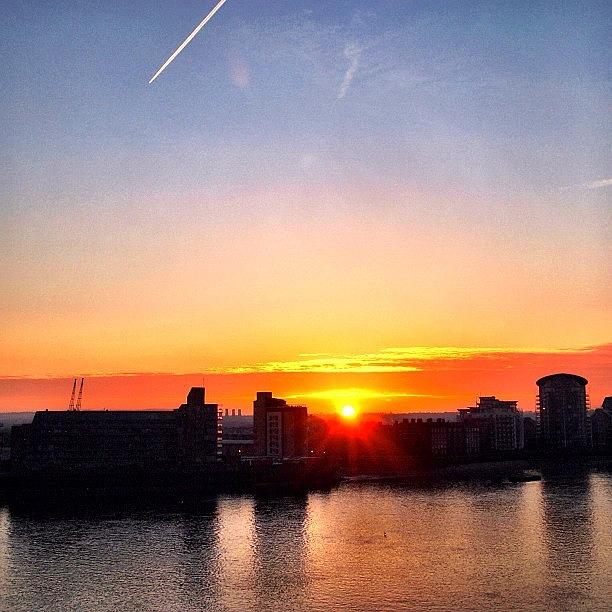 London Photograph - Flying Away : Sunrise  #instamania by Neil Andrews