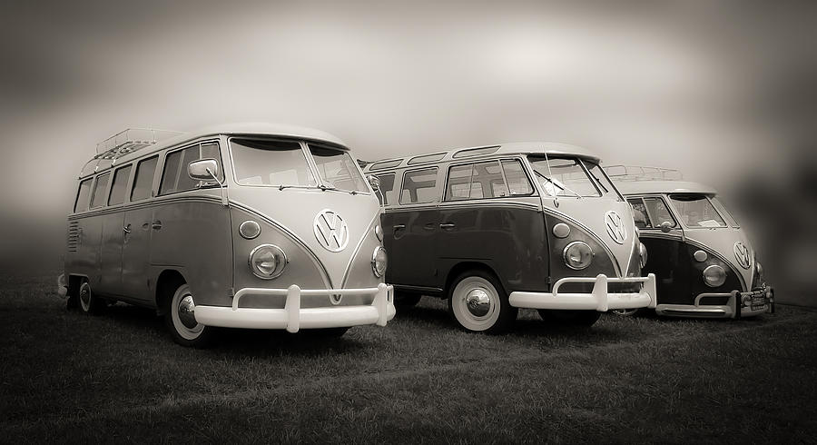 Fogged Out VW Busses Photograph by Steve McKinzie