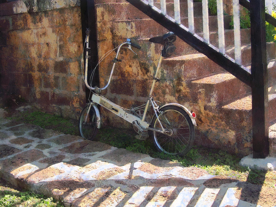 Bicycle Photograph - Folding Bicycle Antigua by Susan Savad