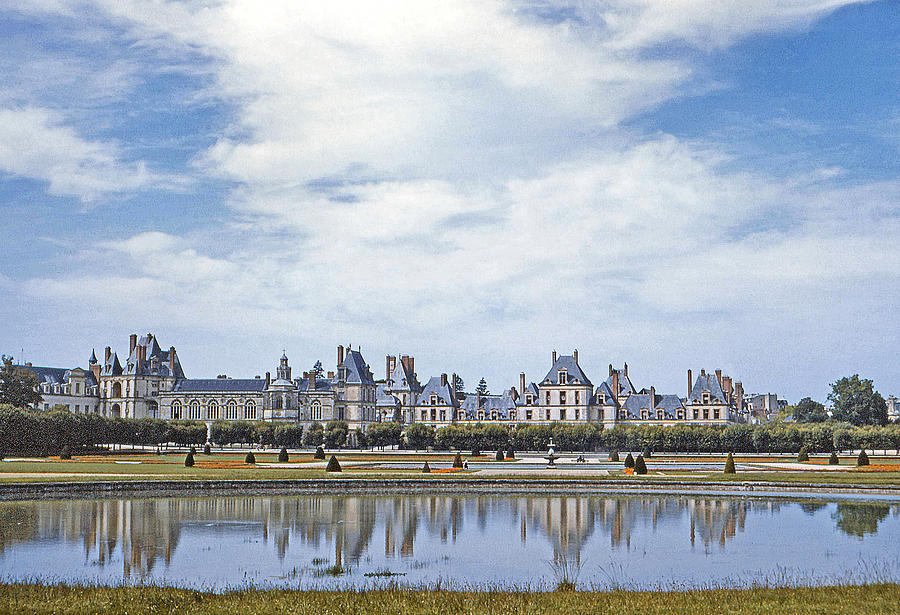 Fontainebleau Palace  Photograph by Chuck Staley