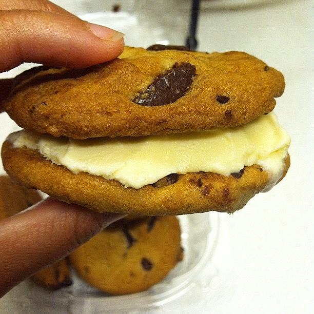 Cookie Photograph - #foodporn #foodie #dessert #icecream by Carolina Paz