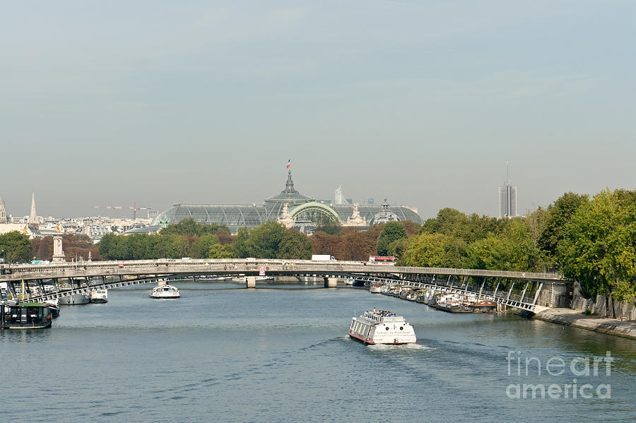 Foreshortening of the Seine Photograph by Fabrizio Ruggeri