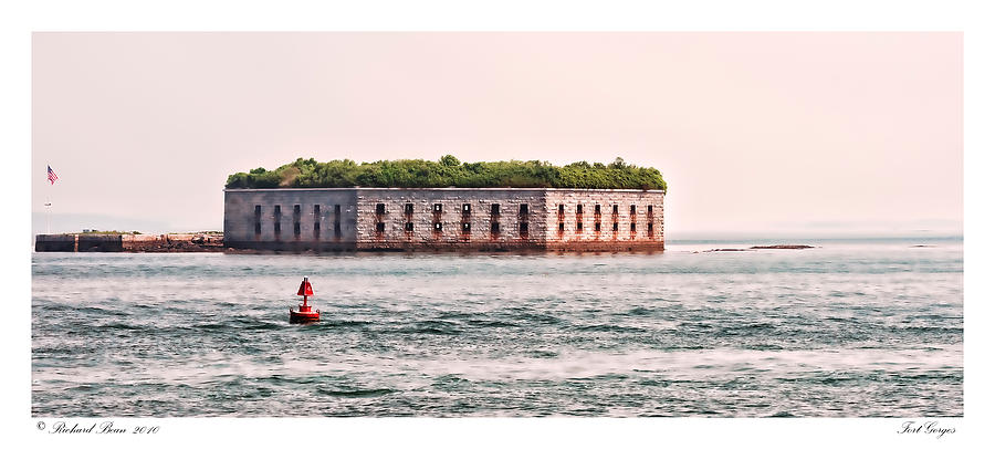 Fort Gorges Photograph by Richard Bean