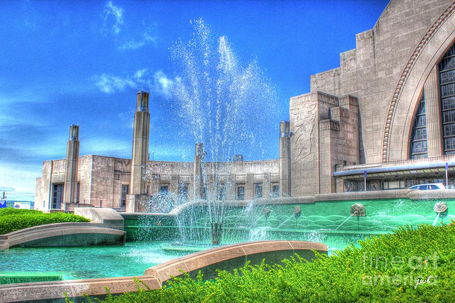 Fountain at the Museum  Photograph by Jeremy Lankford