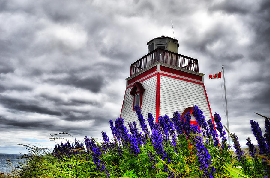 Fox Point Lighthouse Photograph by Steve Hurt