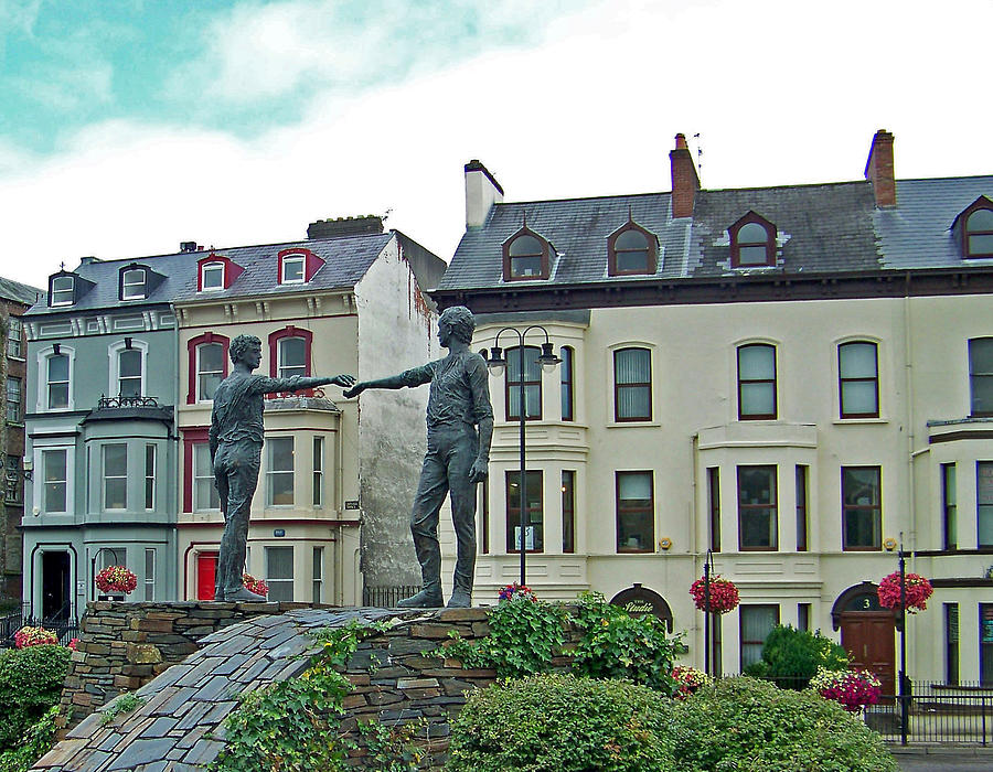 Londonderry Photograph - Friendship and Peace Statues by Maggie Cruser