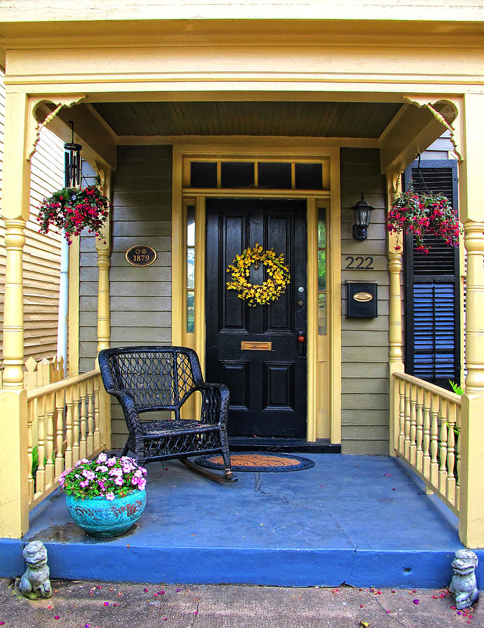 Front Porch in Fredricksburg Photograph by Dave Mills