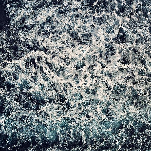 Portrait Photograph - Furious Sea by Jesus Muro Razuri