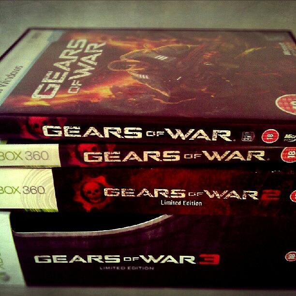 Gearsofwar Photograph - Gears Of War Collection @raczilla @flak by Dan Slade