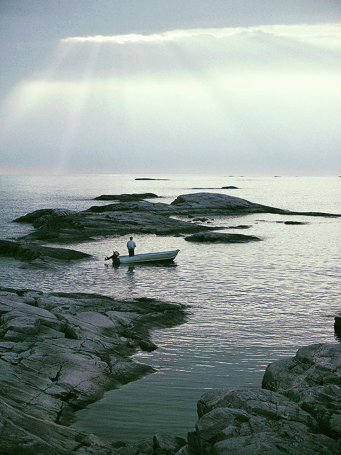 Georgian bay fishing Photograph by John Bartosik